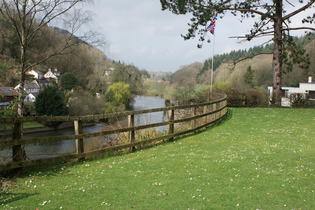 Royal Lodge Symonds Yat Bagian luar foto